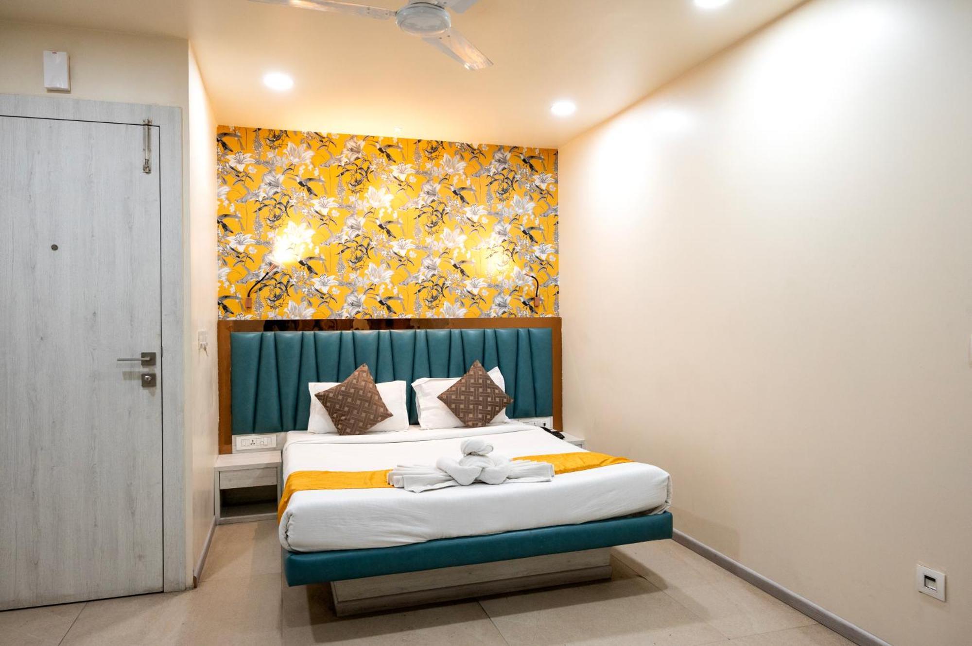 The Opus Kolkata - A Boutique Hotel Exterior photo